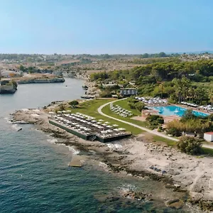 Hotel Mangia's Brucoli, Sicily, Autograph Collection *****