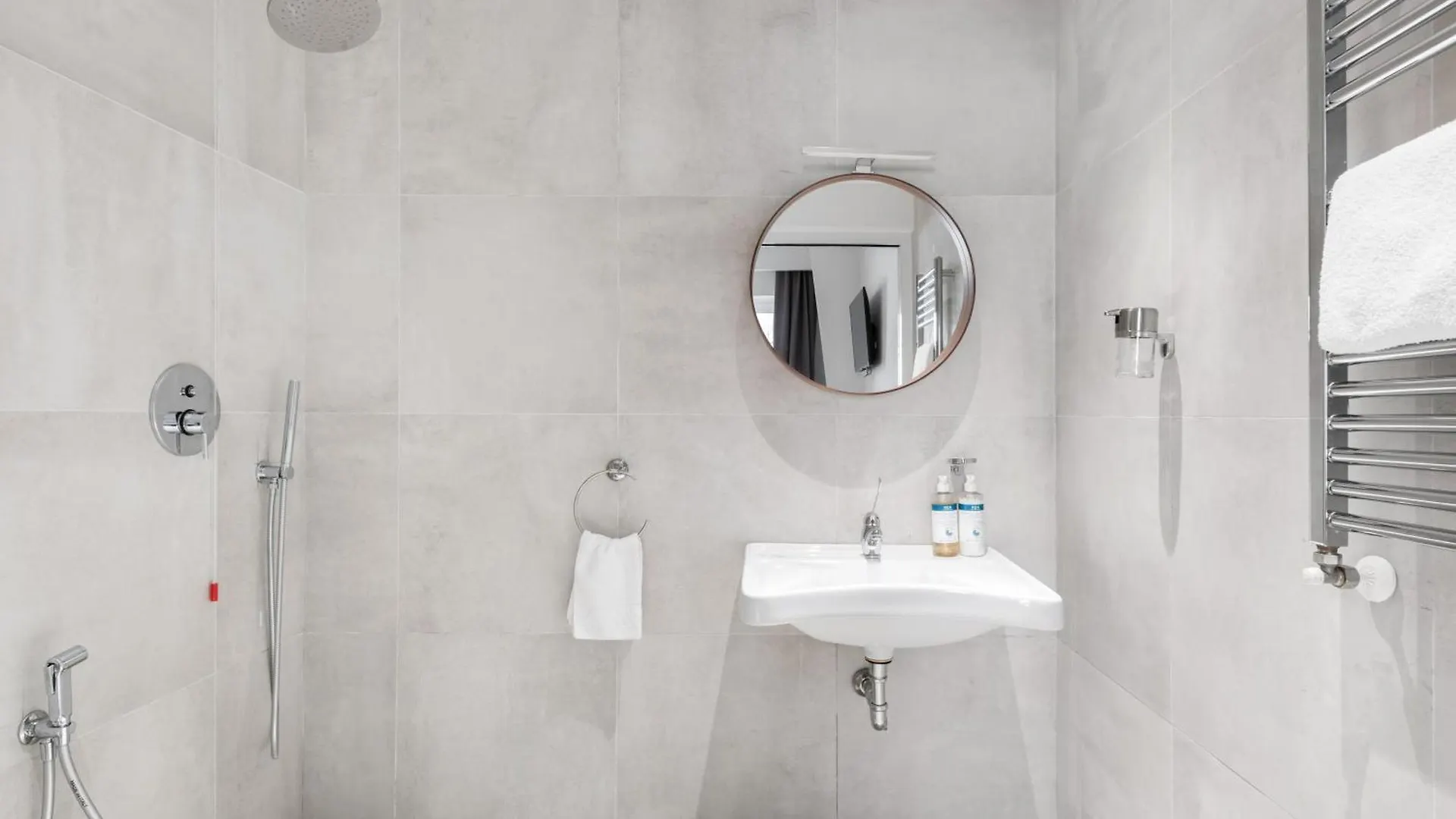 Numa Rome Tullo Aparthotel